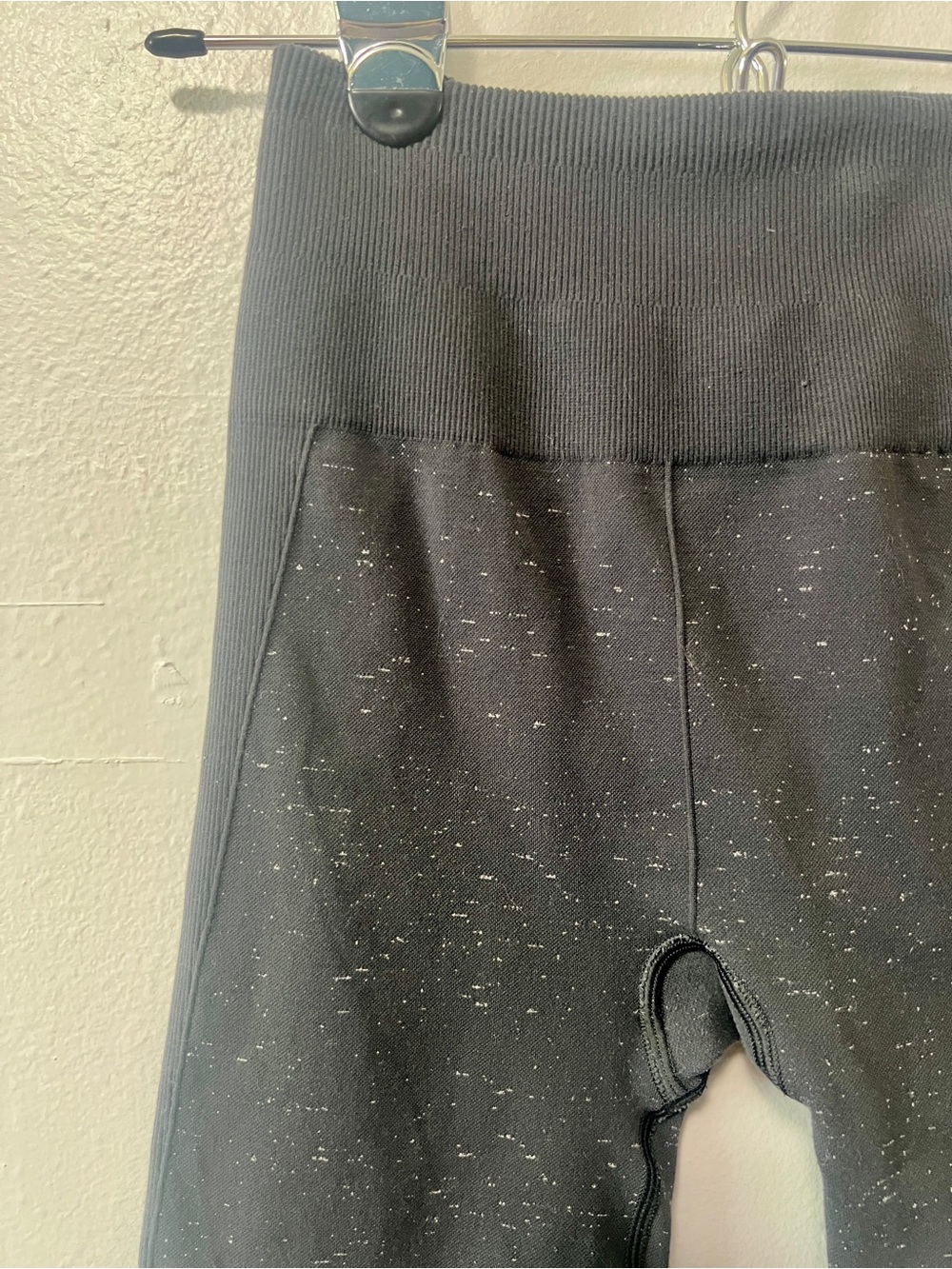 Lululemon Athletica Grey Speckled Ebb to Street Leggings - Size 4 - Picture 7 of 12